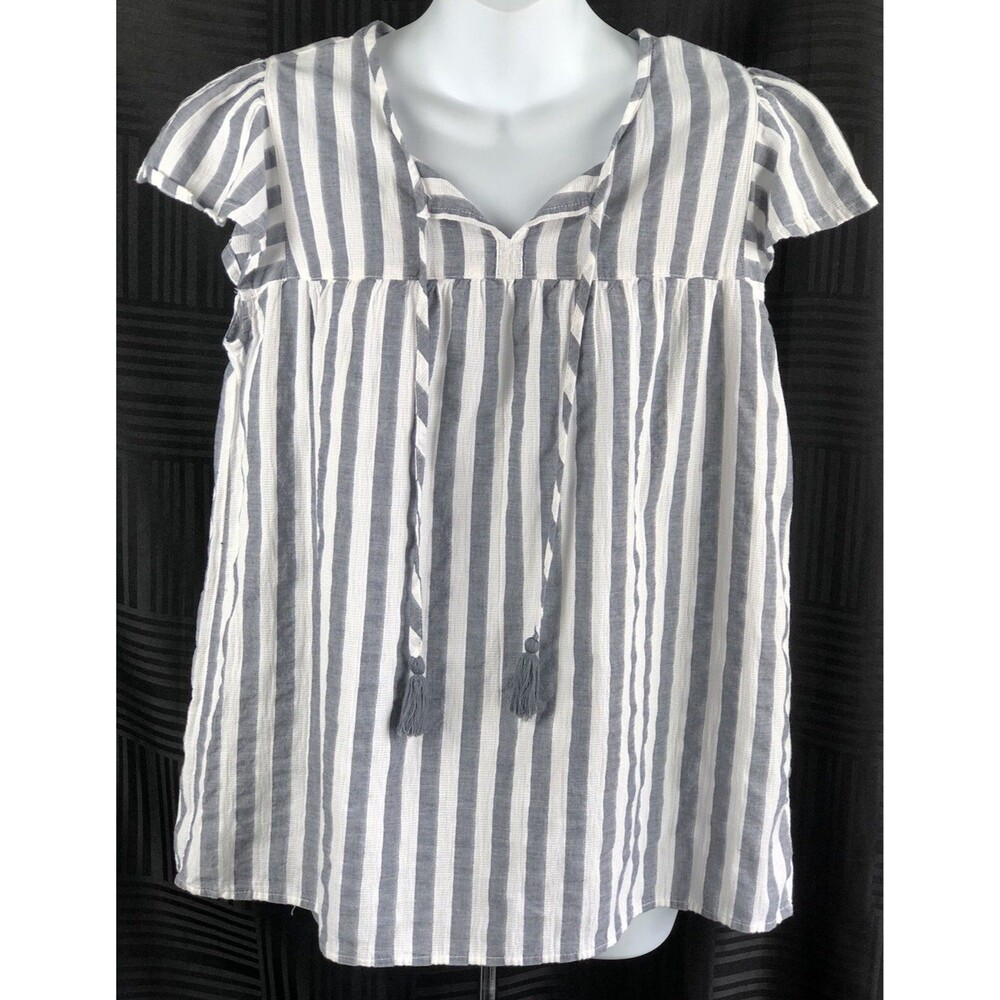 St. John’s Bay Baby Doll Top M Gray/Wht Stripe Cap Sleeves Tassels Beach Boho